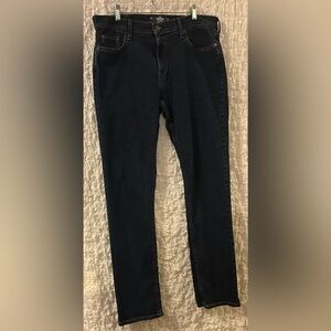 Hollister: Men's Dark Blue Straight Legged Jeans, Size: 36 X 34